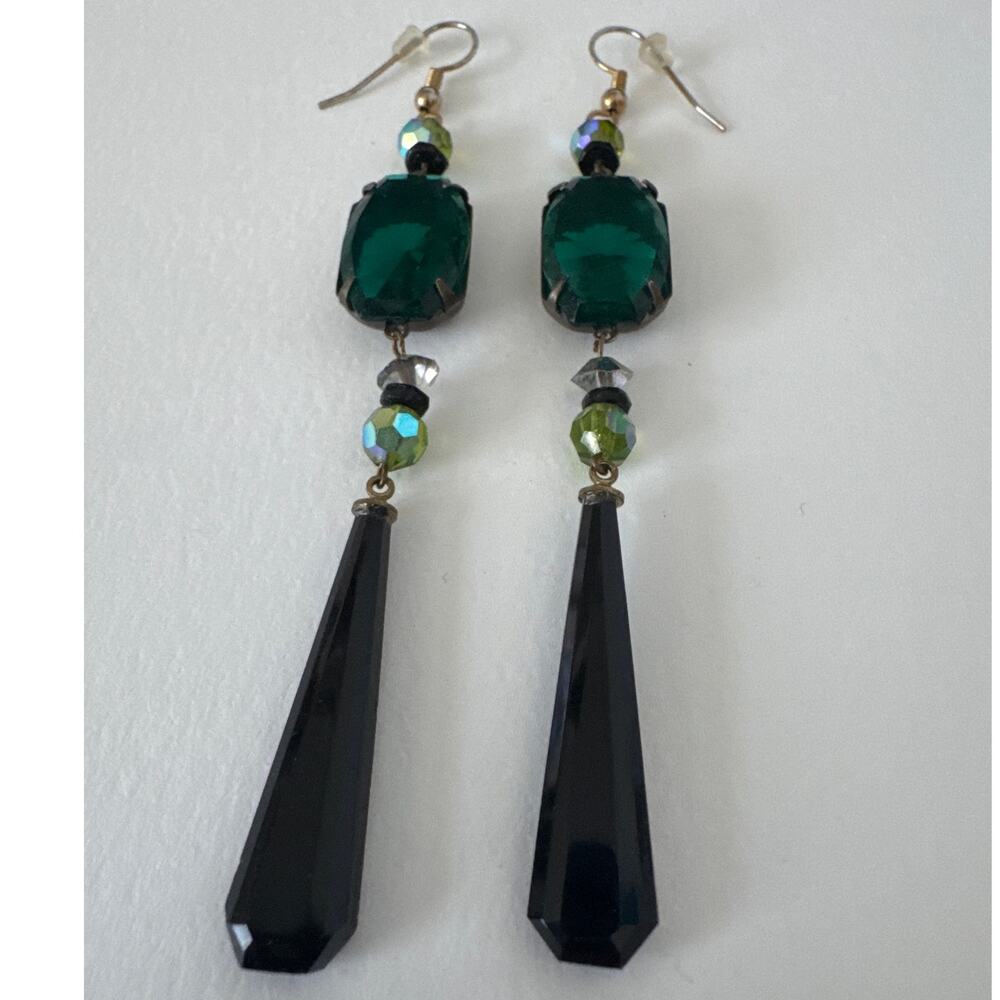 1990s–2000s Teal Glass & Onyx-Style Drop Earrings - Picture 4 of 11